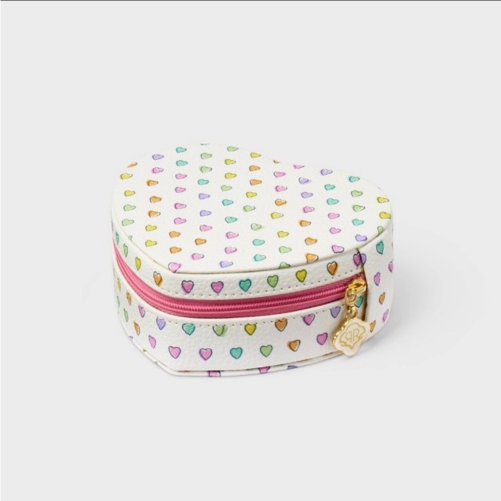 ⌛️expiring⌛️NWT Roller Rabbit x Target Hearts Wave Heart Shaped Jewelry Box